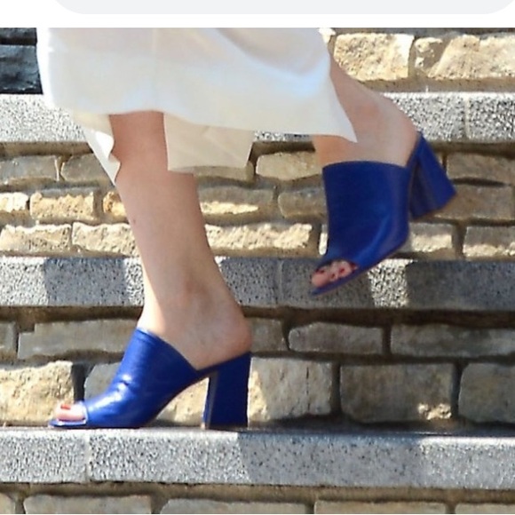 Classic MNZ Mule Sandals // 40 // Cobalt Blue - Picture 4 of 5